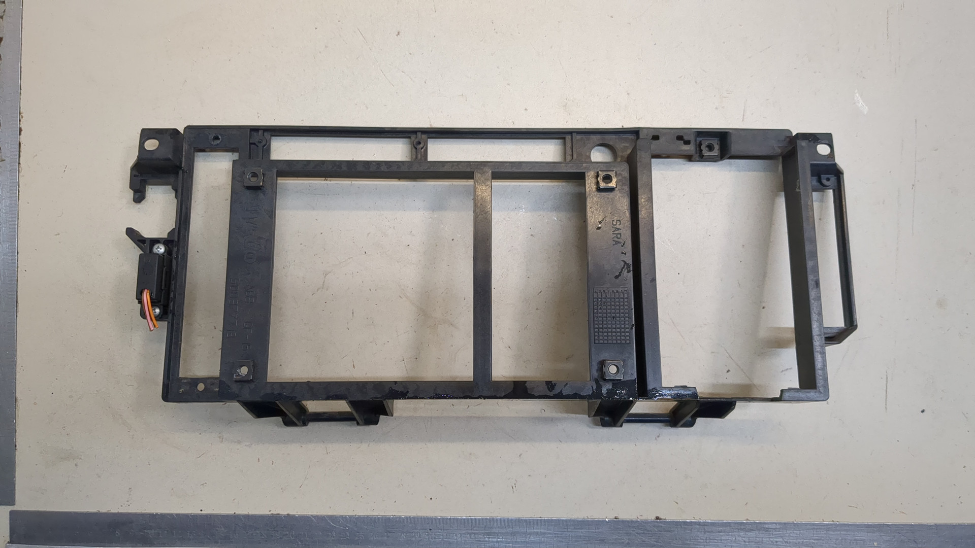 Кронштейн электронного блока управления / контроля