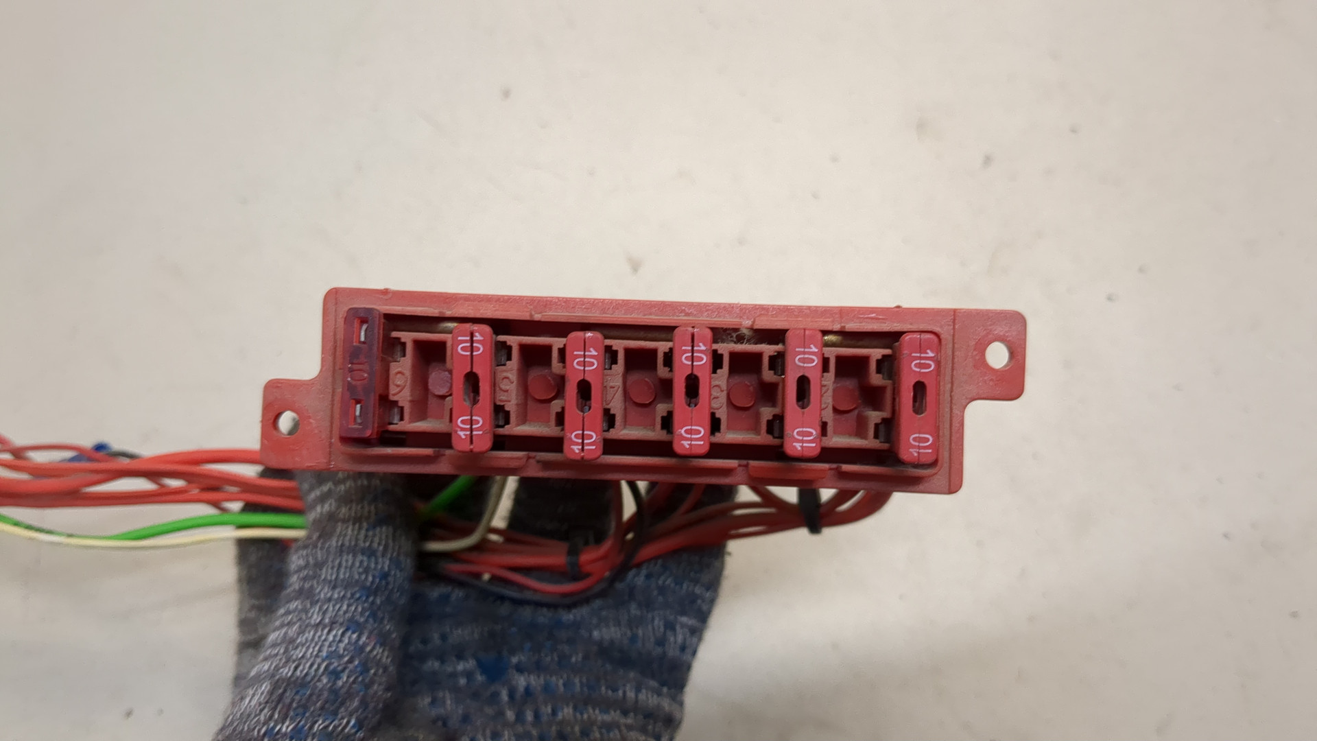 Блок предохранителей