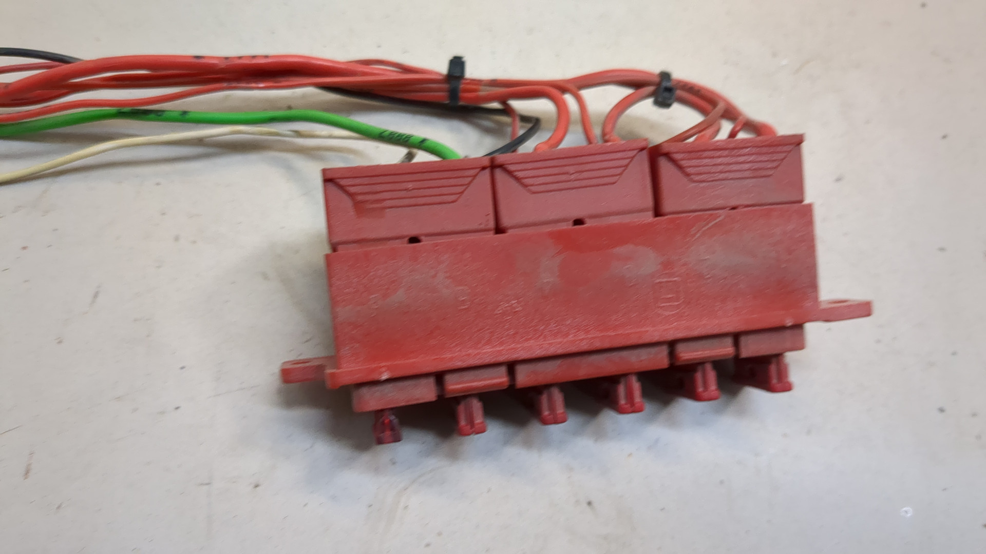 Блок предохранителей