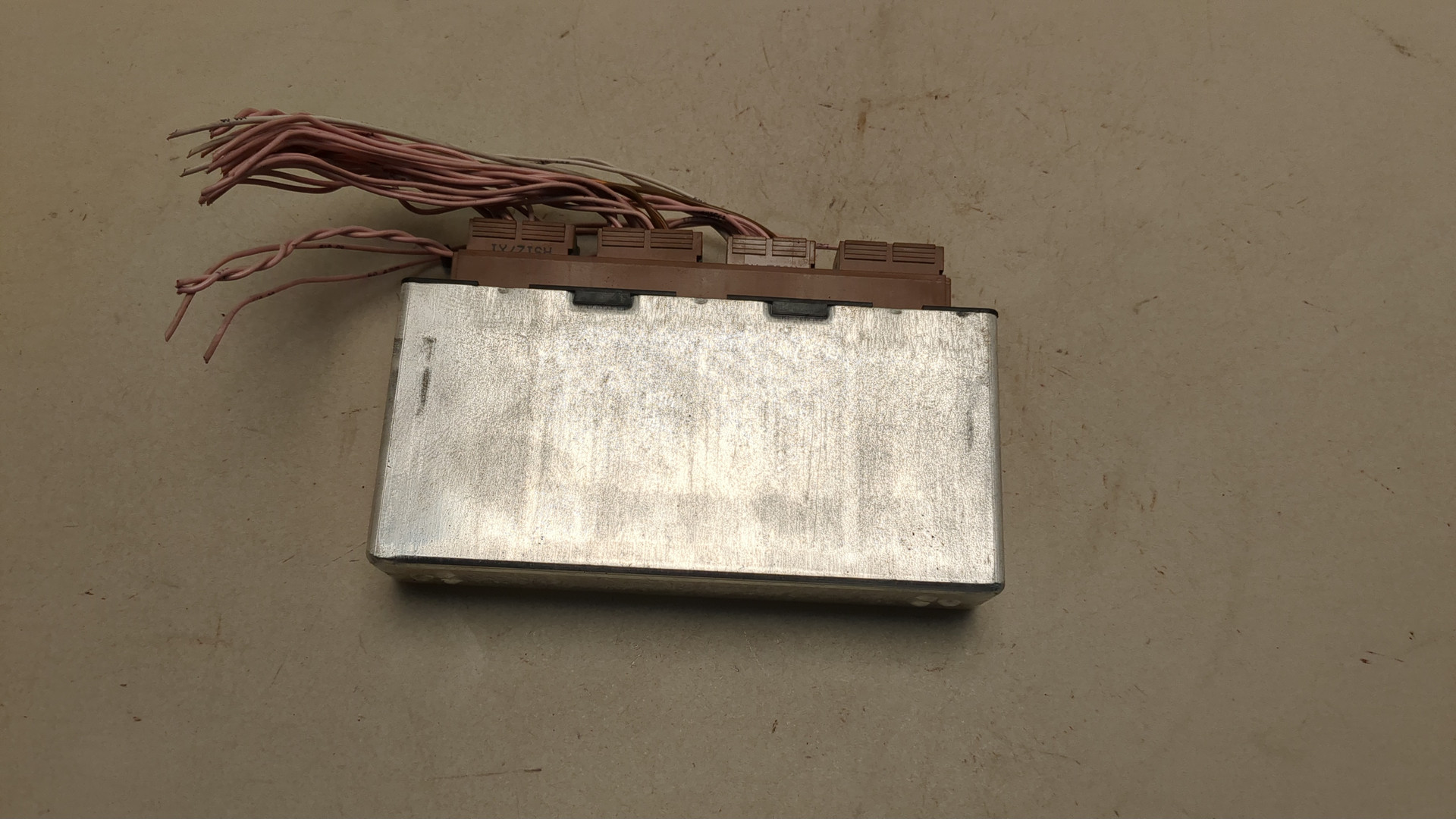 Блок управления подвеской