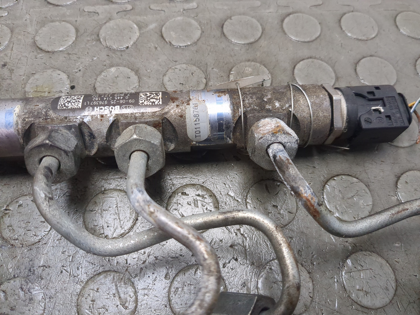 Рейка топливная (рампа)