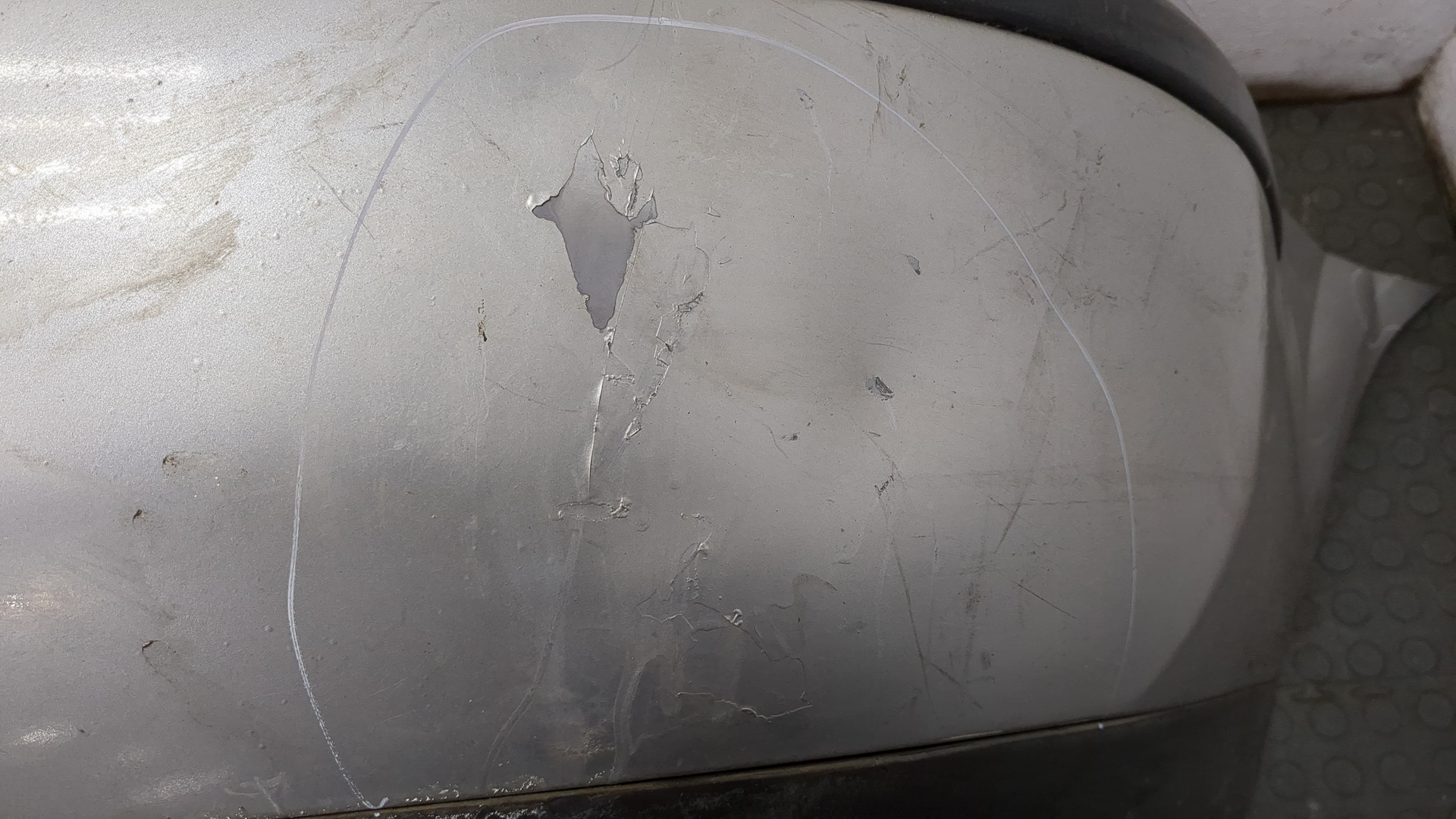 Бампер задний