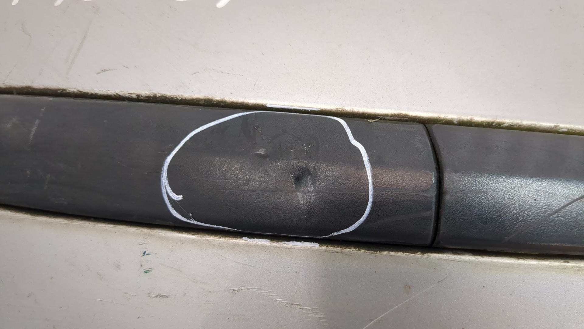 Бампер задний