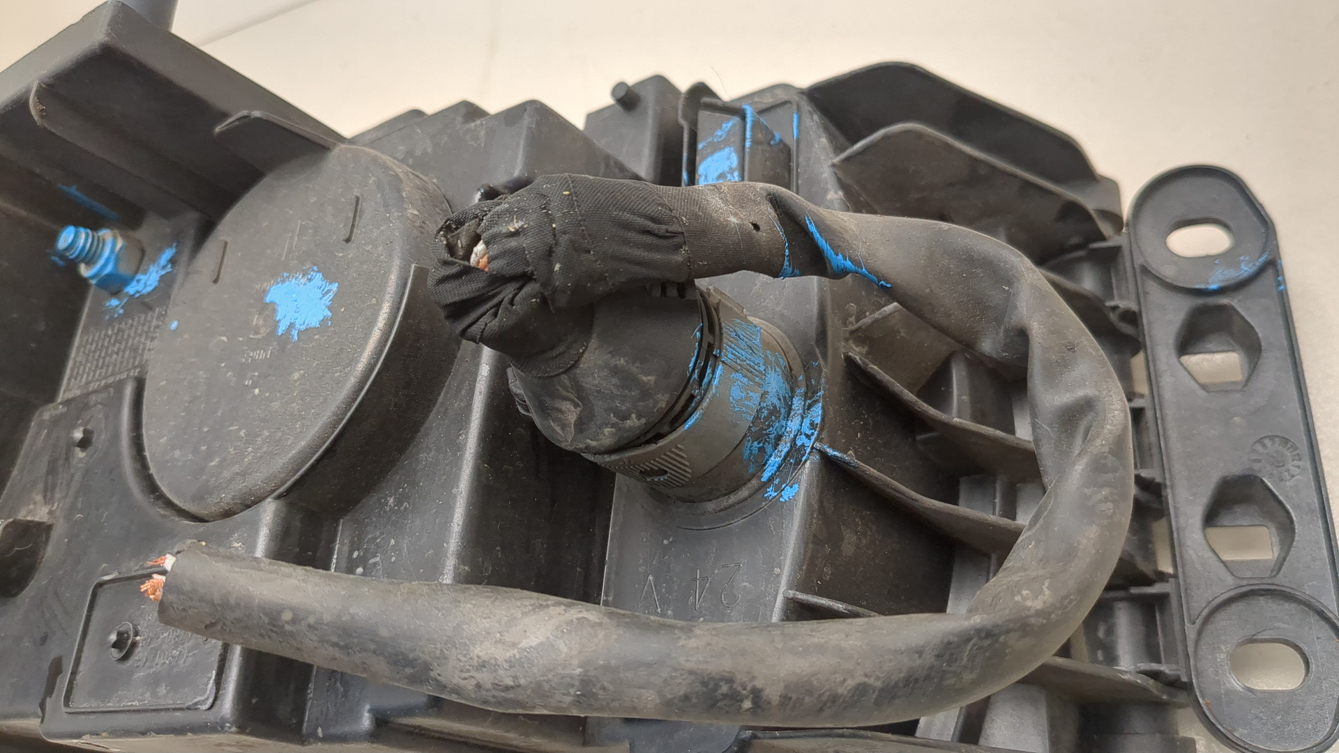 Фара правая