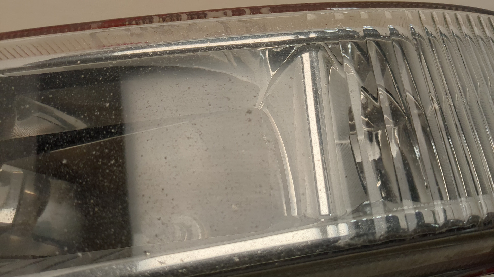 Фара противотуманная левая для TGX 2007-2014