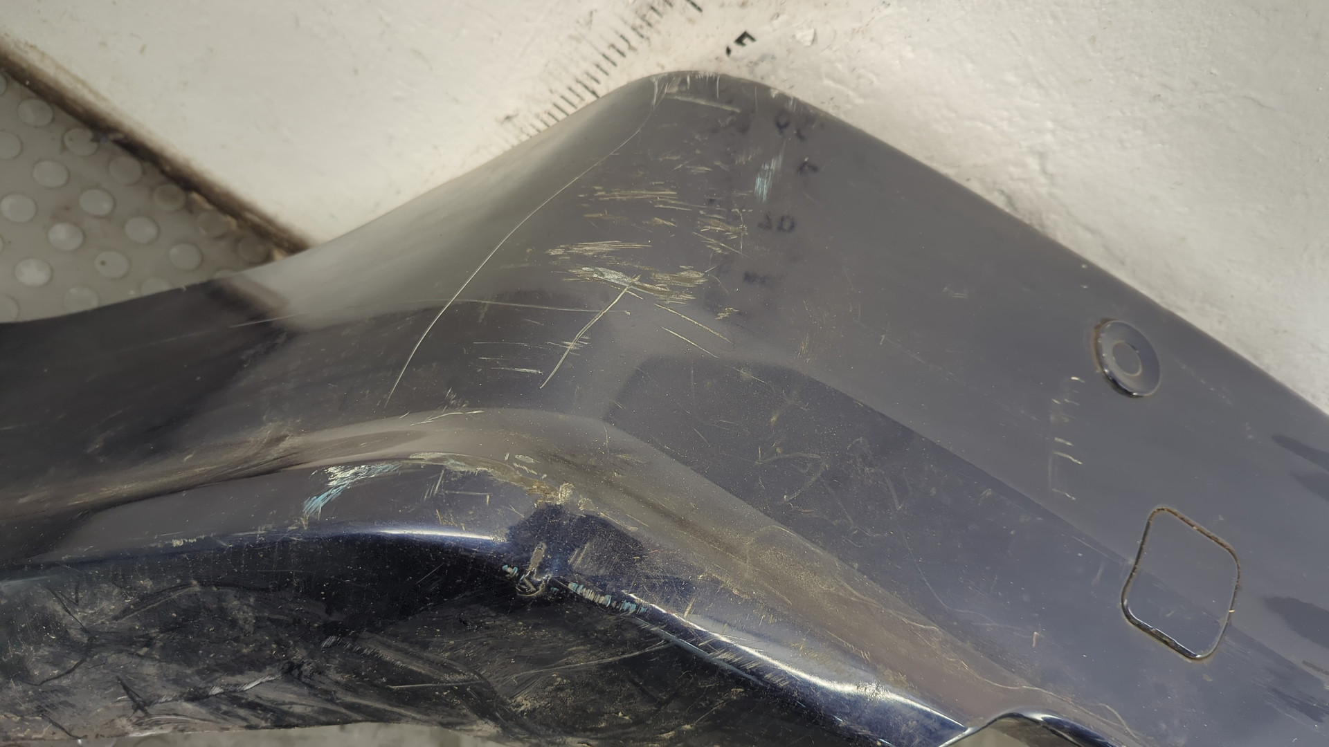 Бампер задний