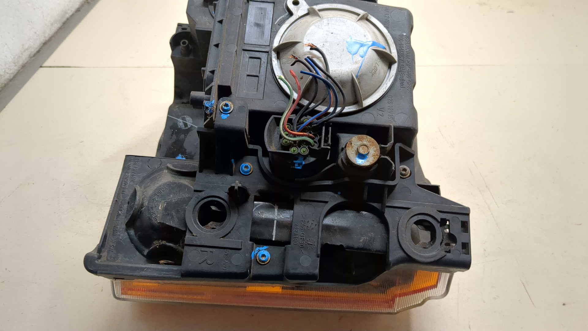 Фара правая