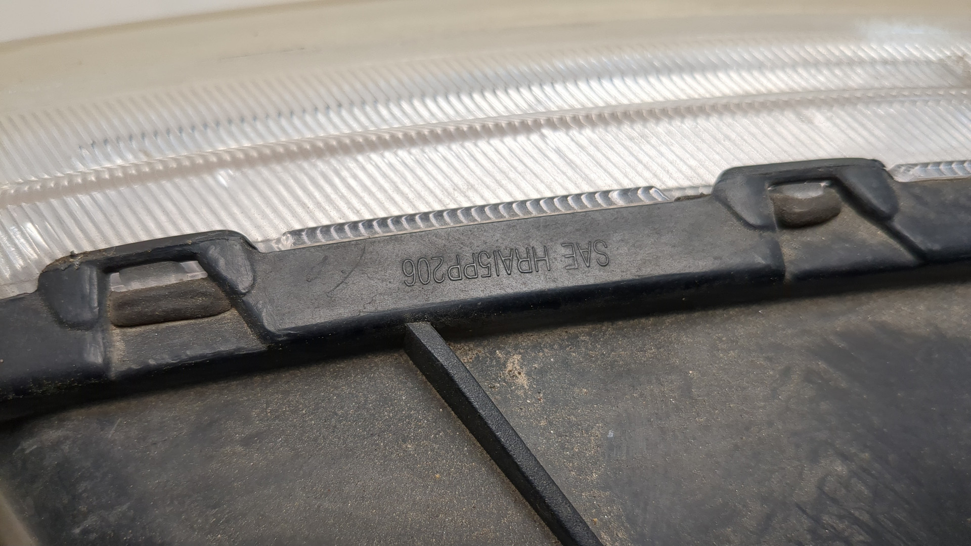 Фара правая