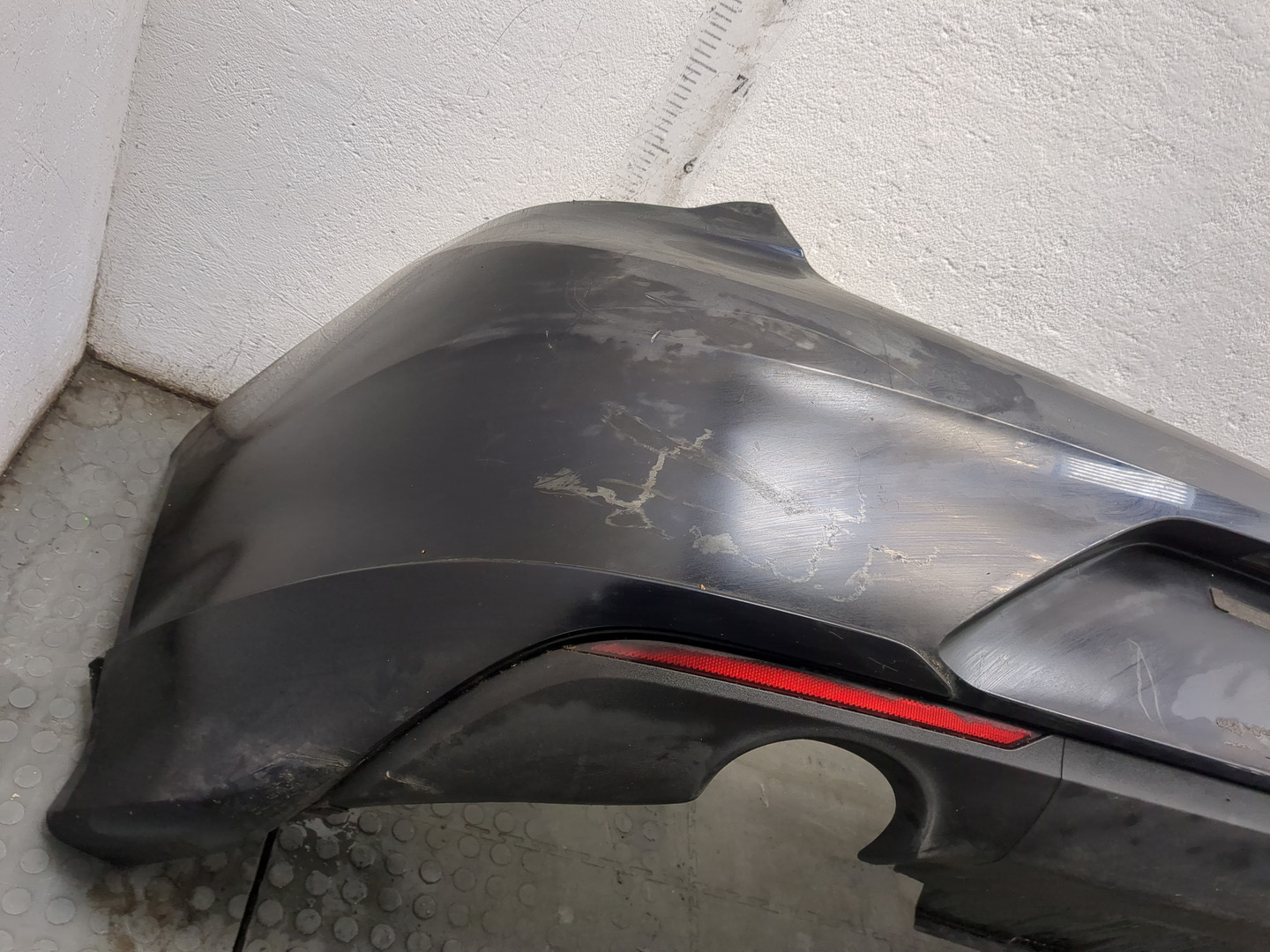 Бампер задний