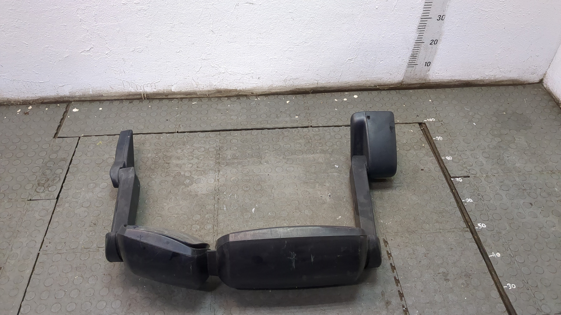 Зеркало левое электрическое