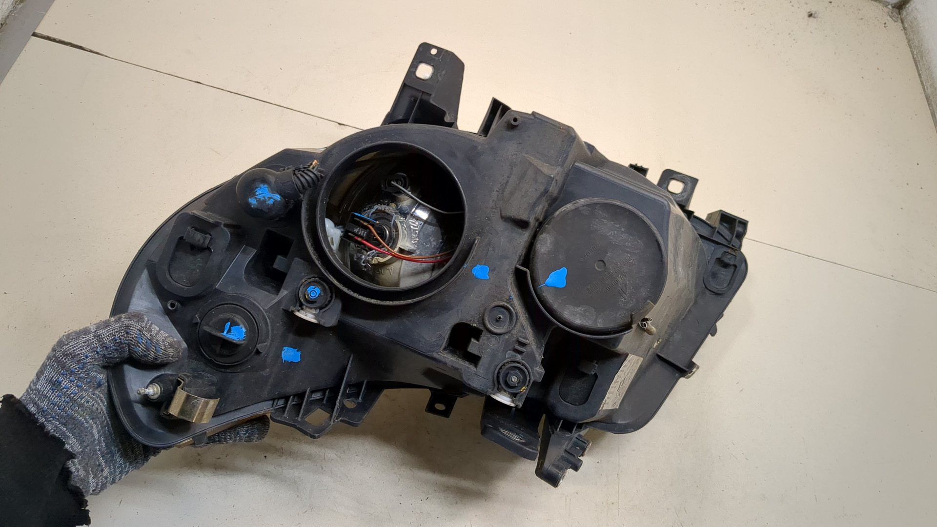 Фара правая