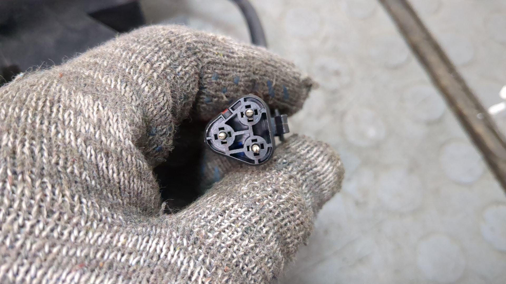 Зеркало правое электрическое