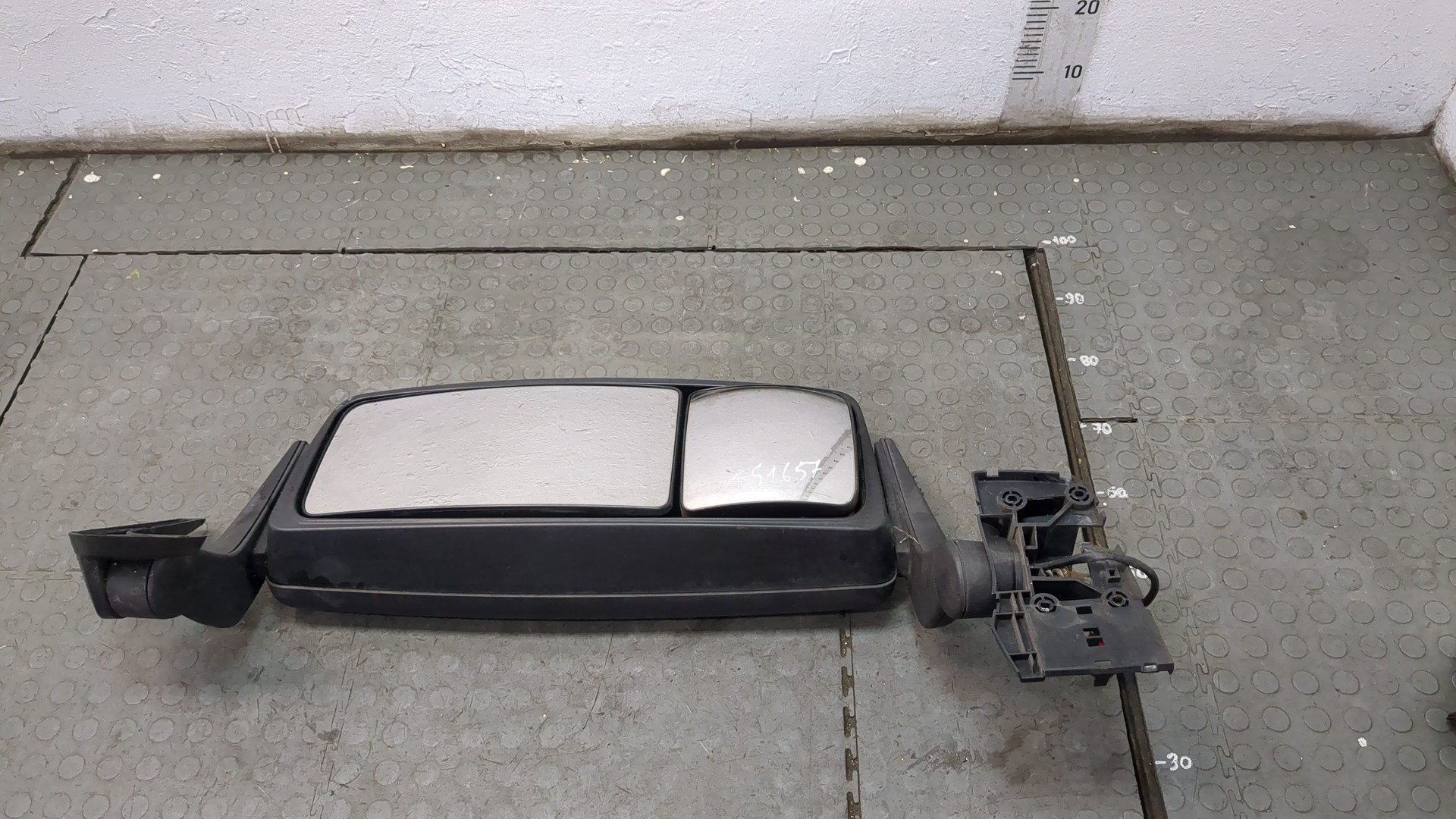 Зеркало правое электрическое