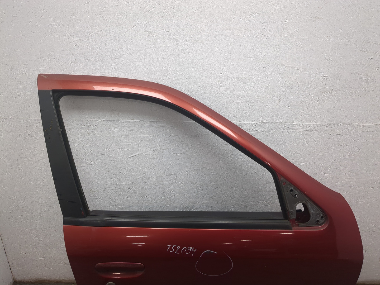 Дверь передняя правая