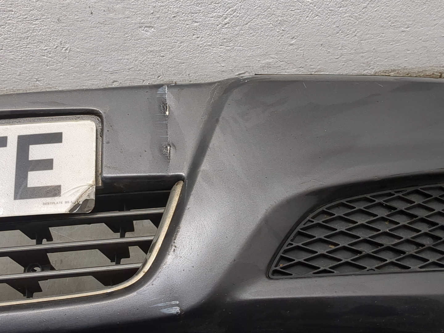 Бампер передний