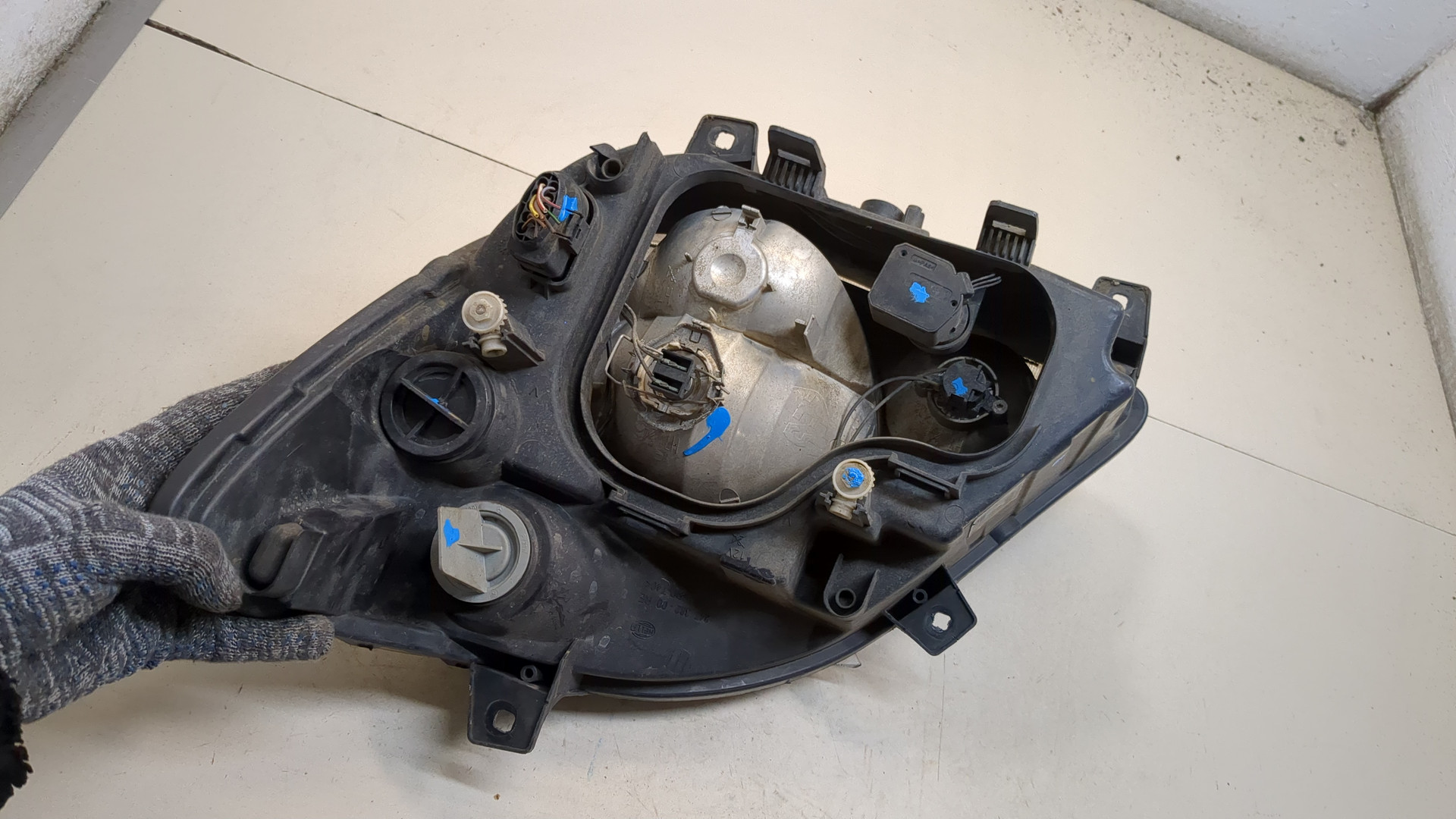 Фара правая