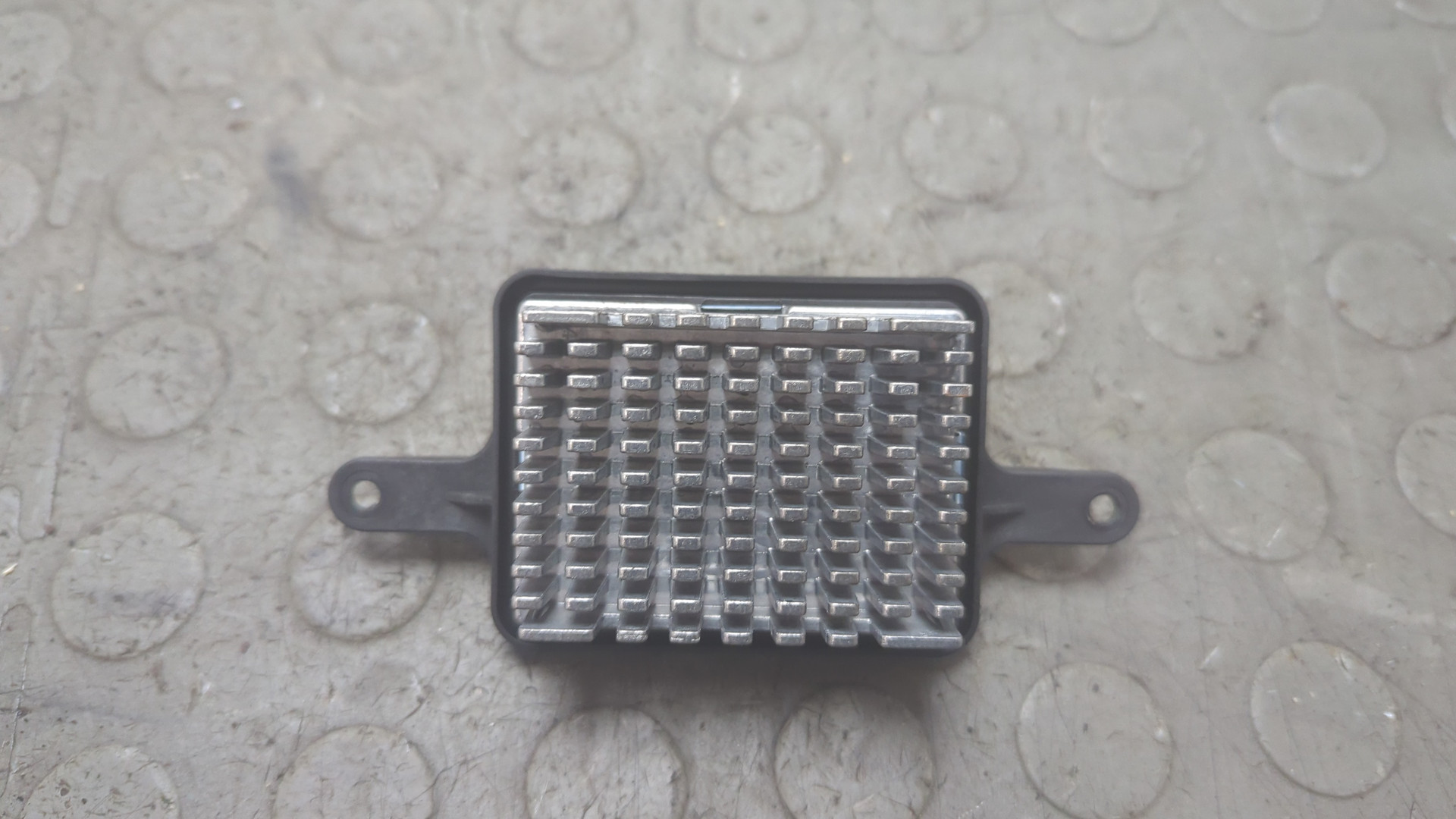 Резистор отопителя