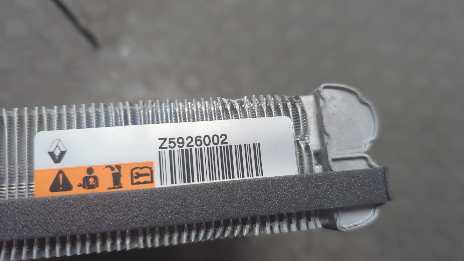 Радиатор кондиционера / конденсер