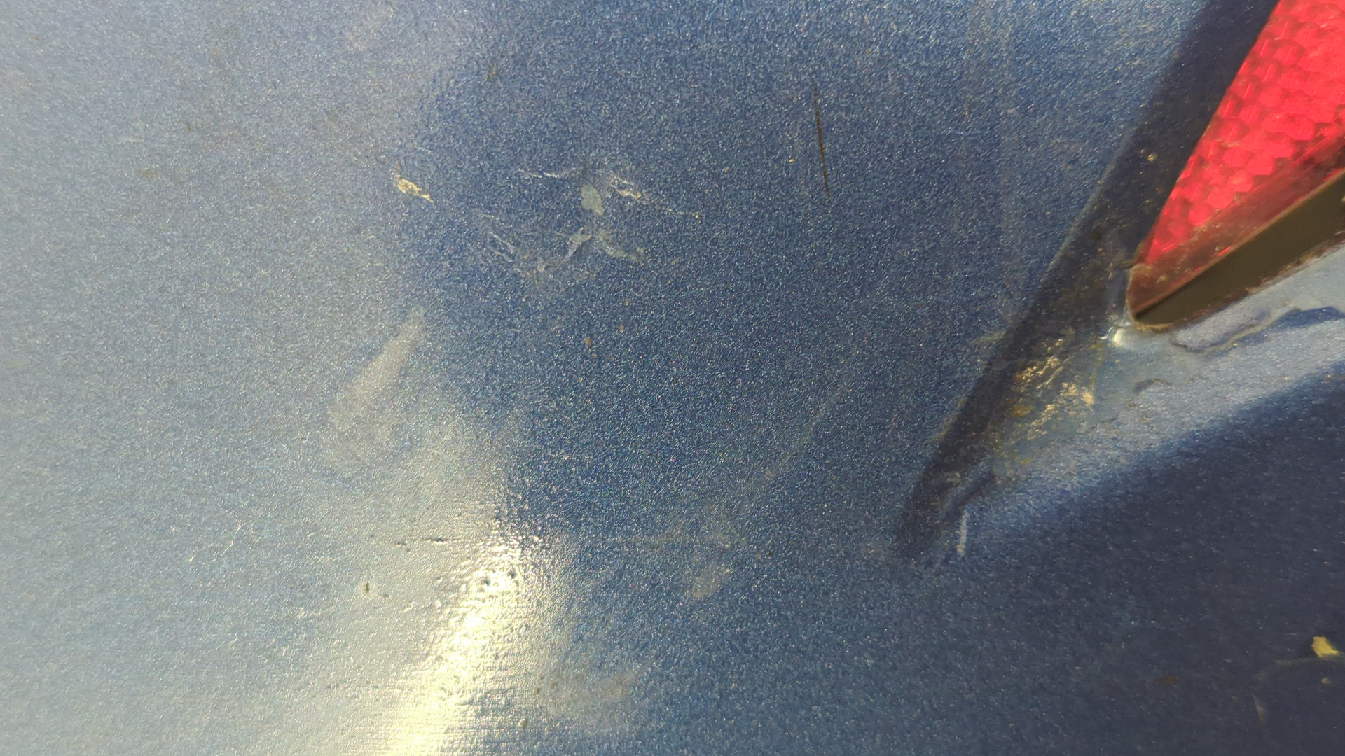 Бампер задний