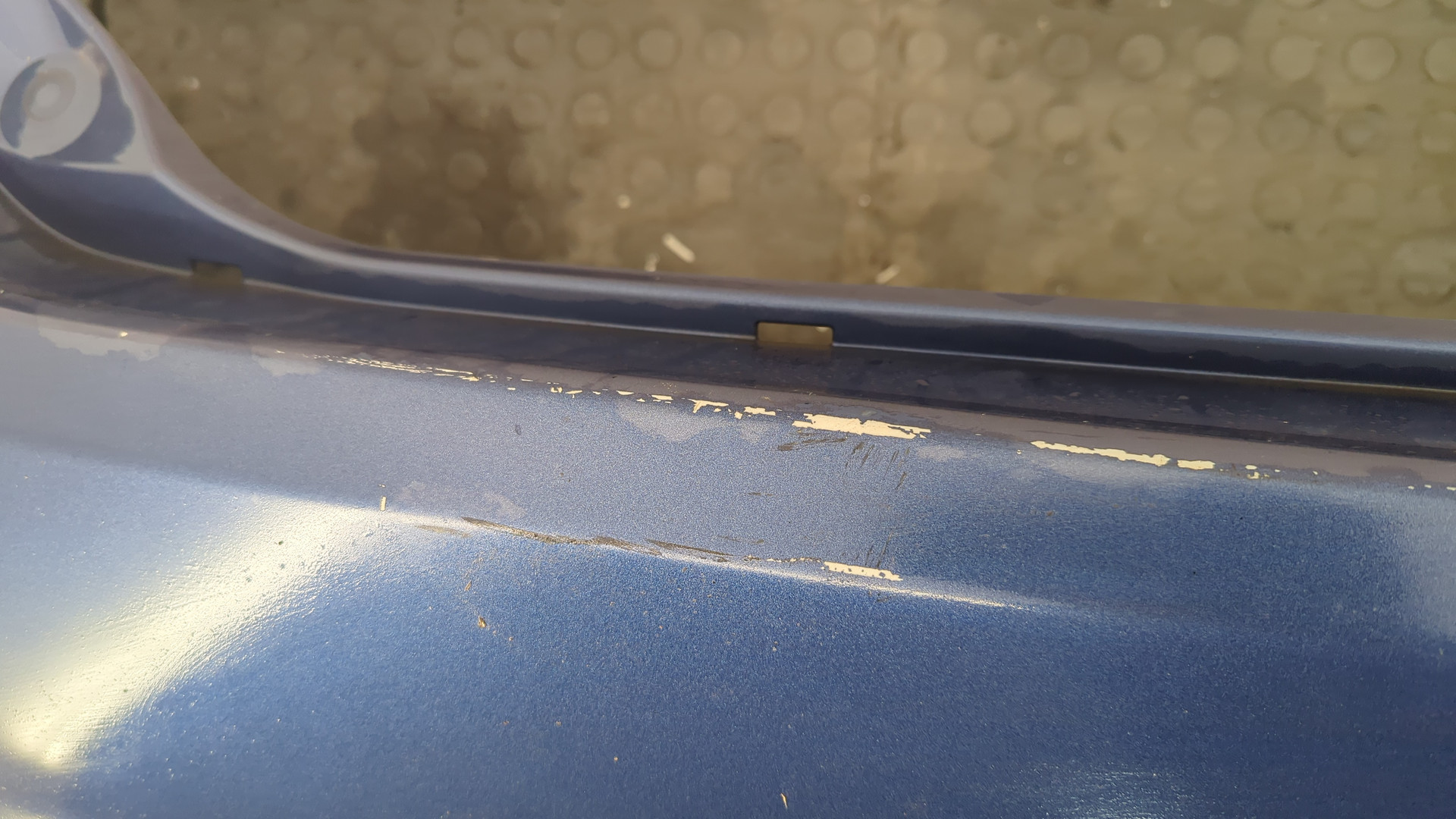 Бампер задний