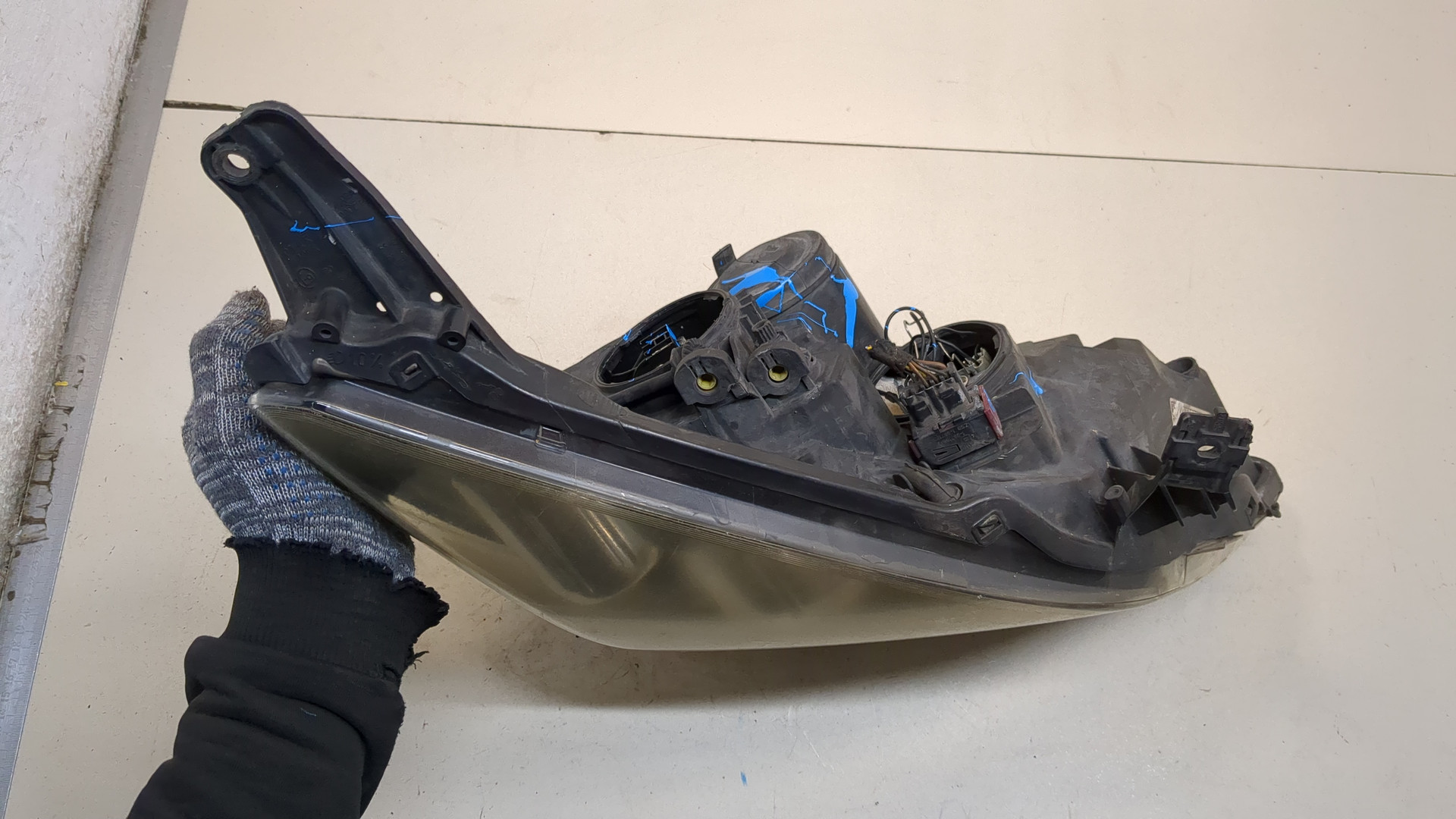 Фара правая