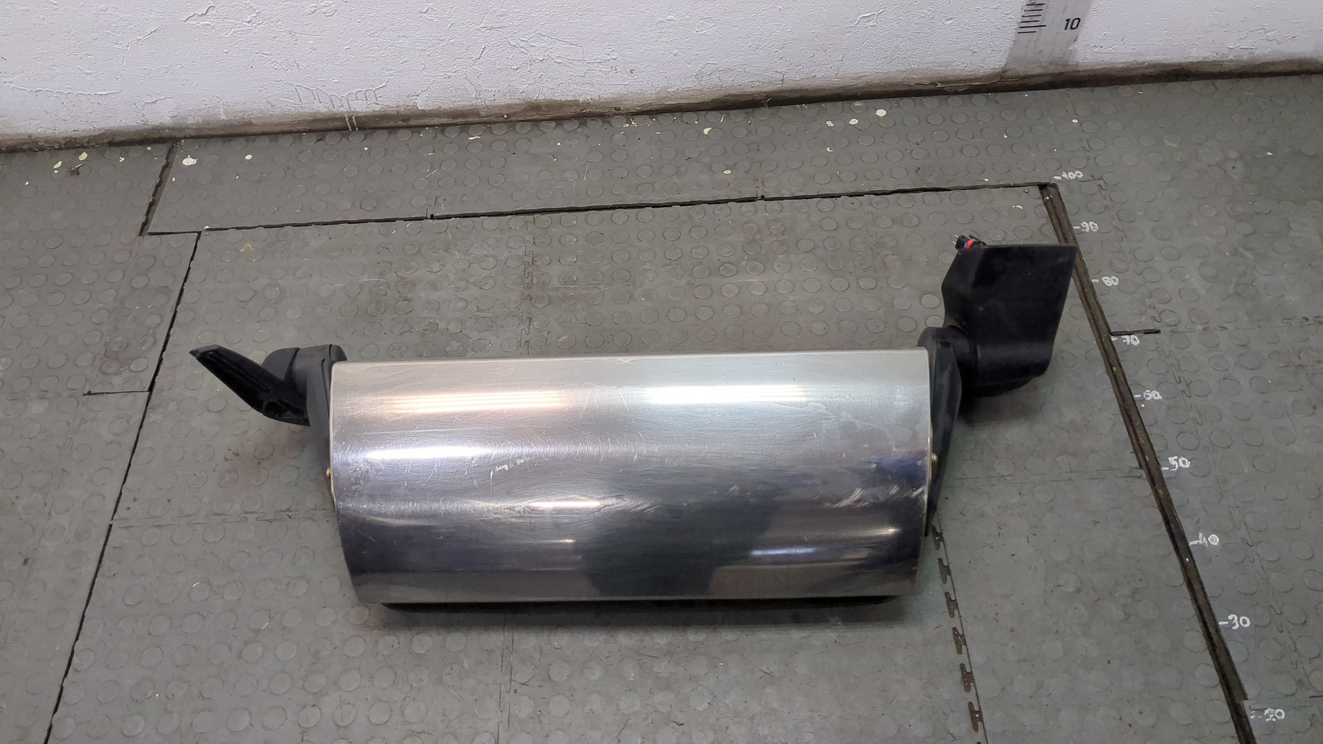 Зеркало правое электрическое