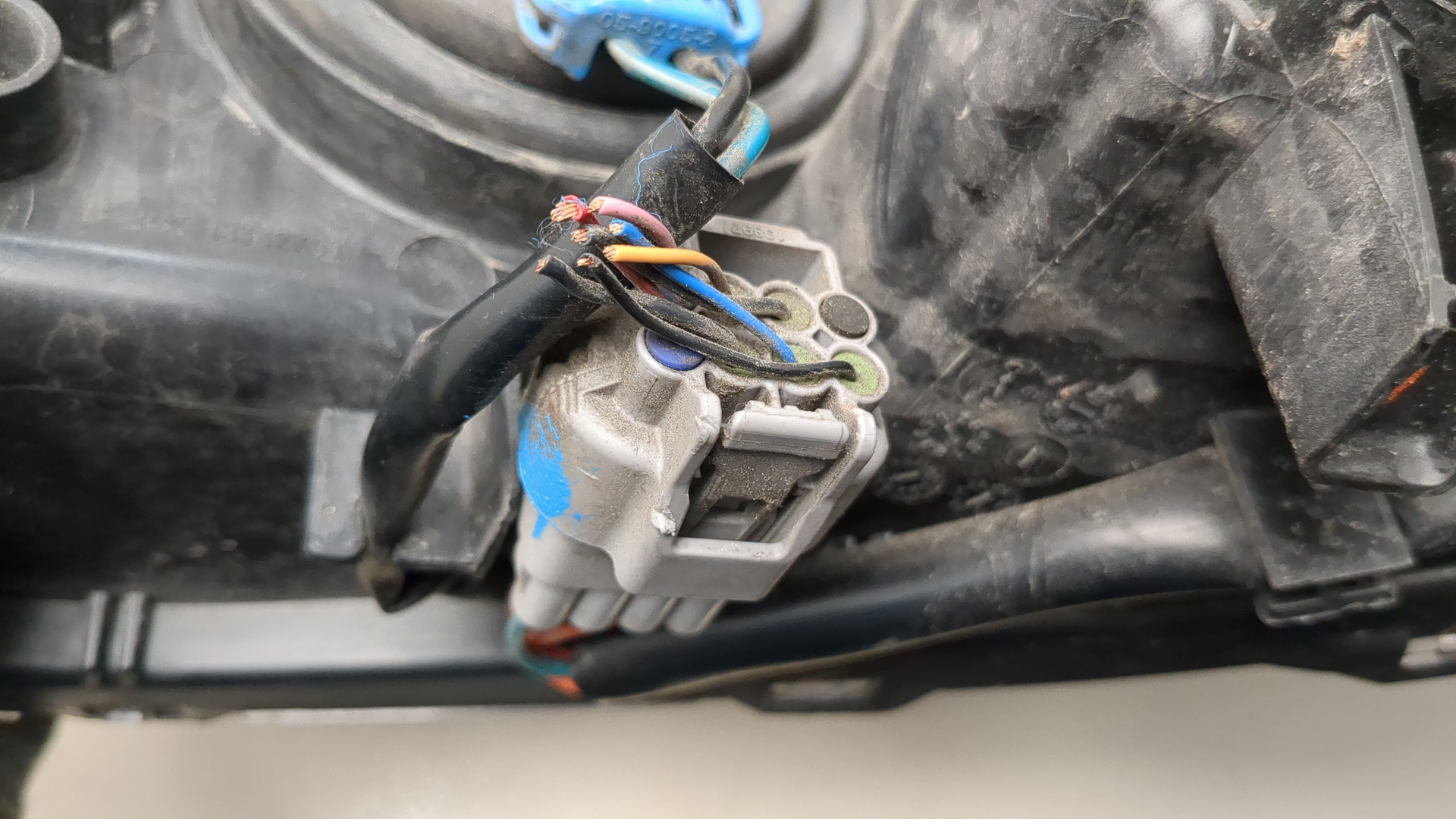 Фара правая