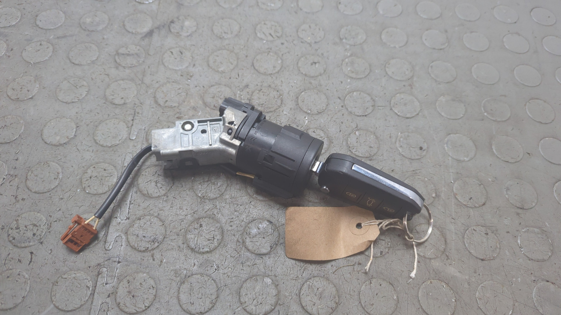 Замок зажигания