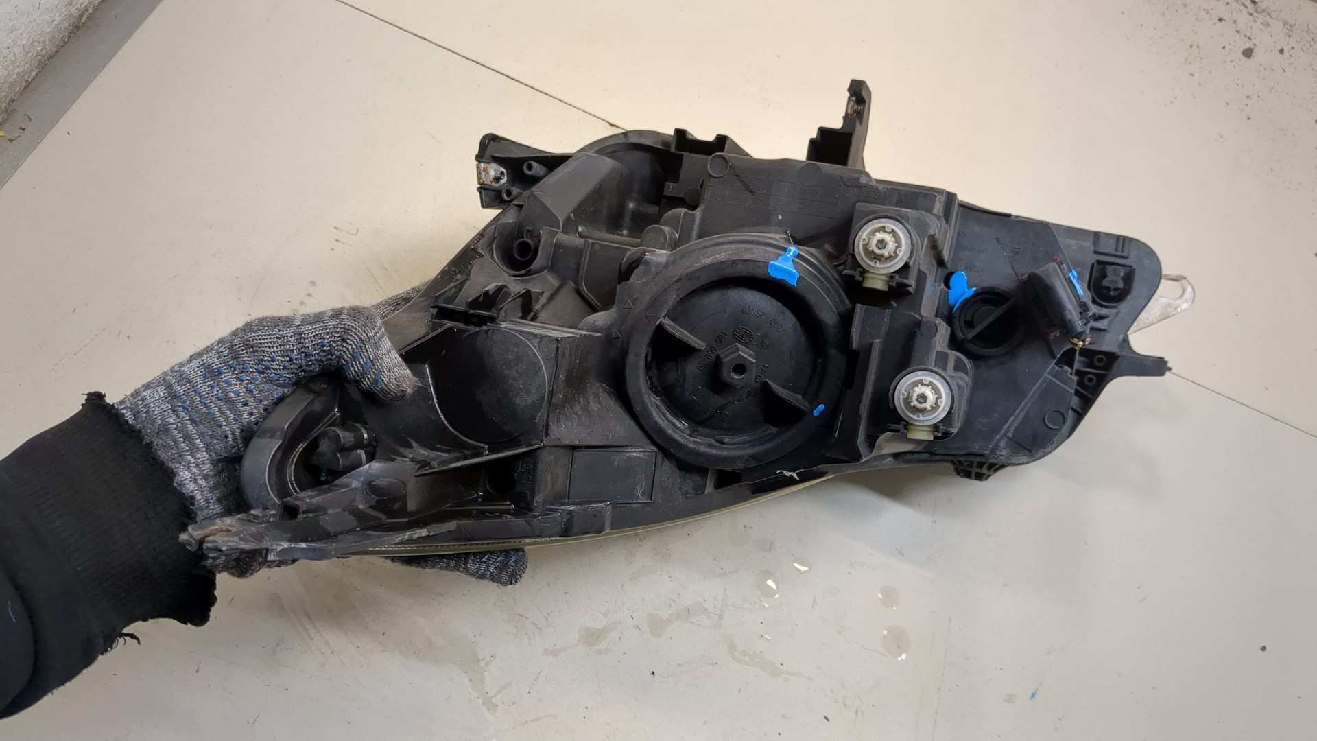 Фара правая