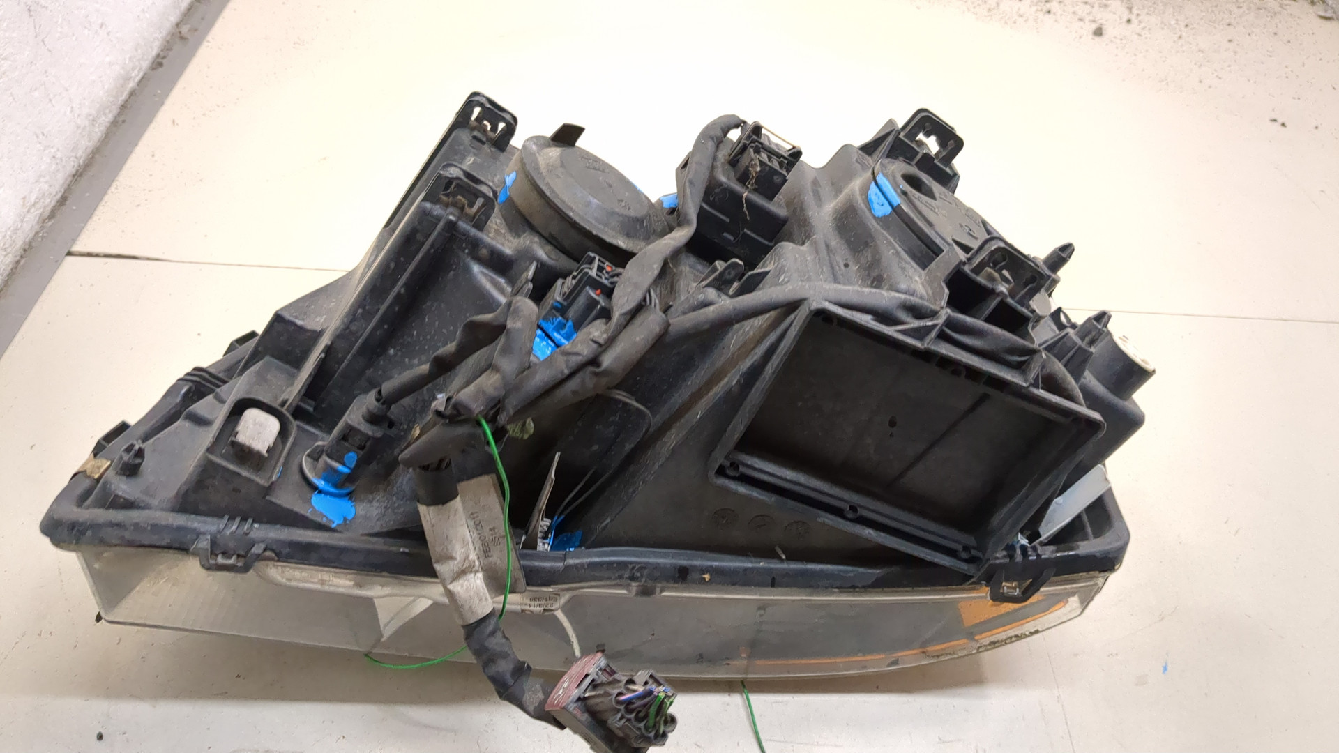 Фара правая