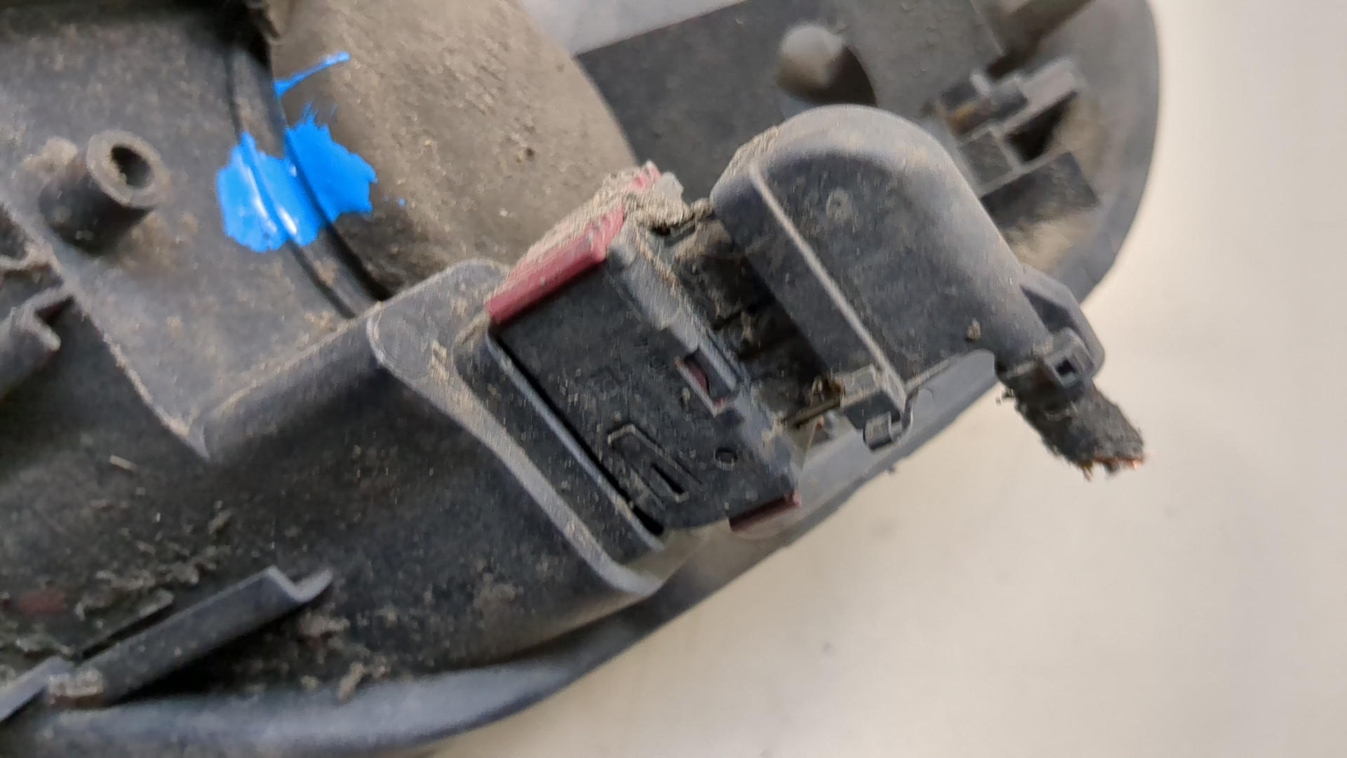 Фара правая