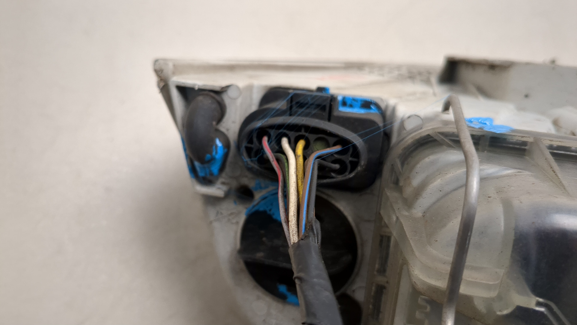 Фара правая