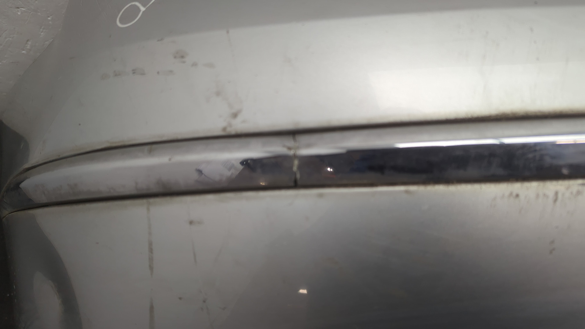 Бампер задний