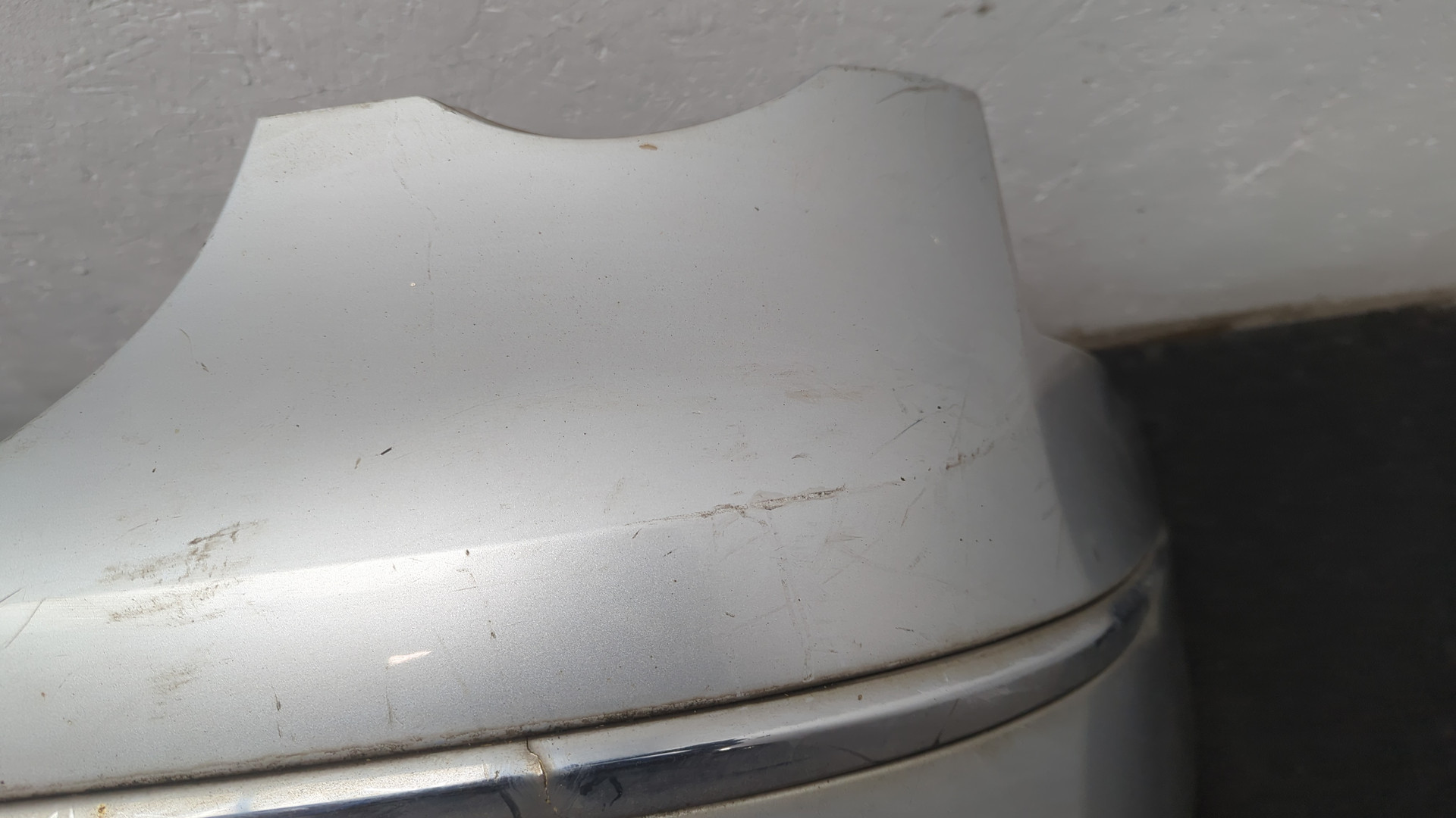 Бампер задний