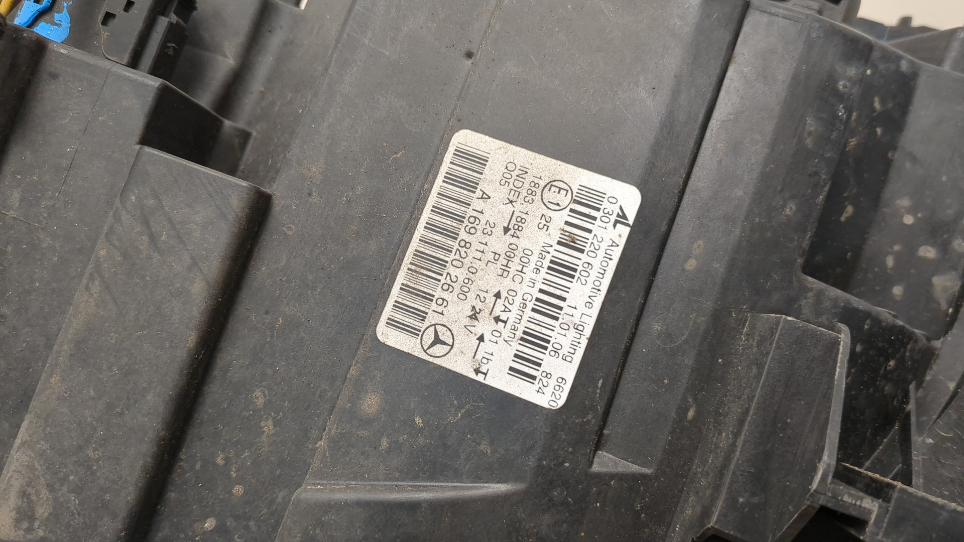 Фара правая