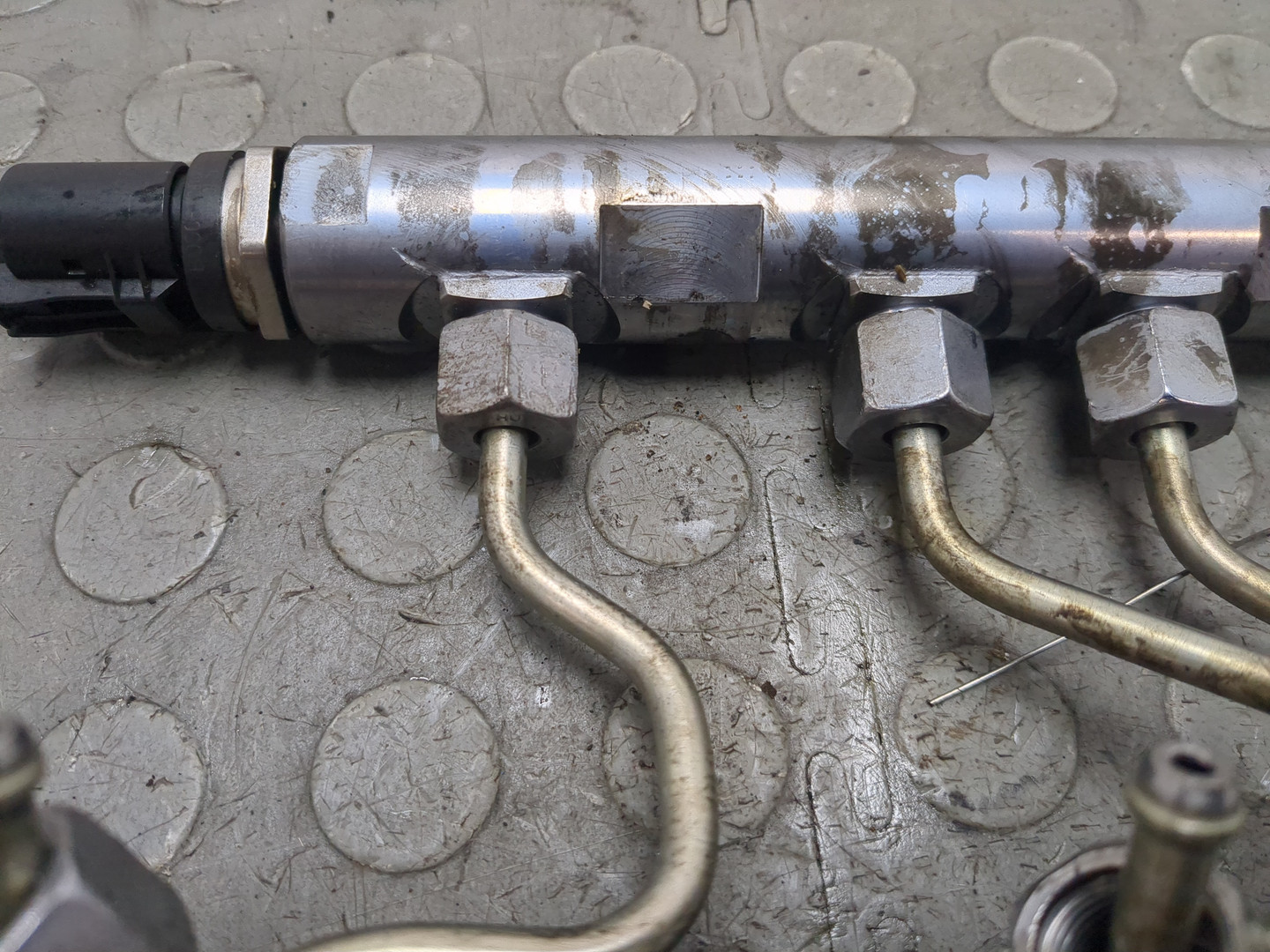 Рейка топливная (рампа)