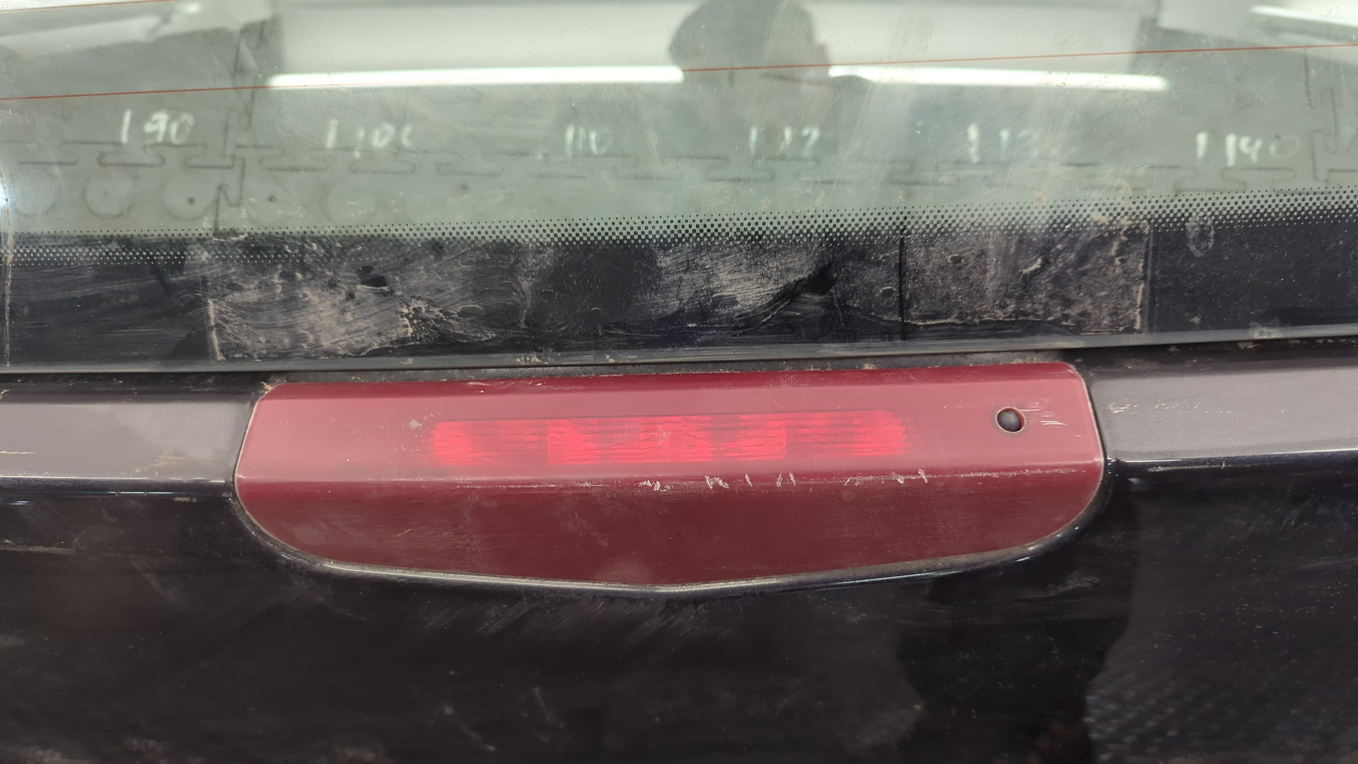 Дверь багажника