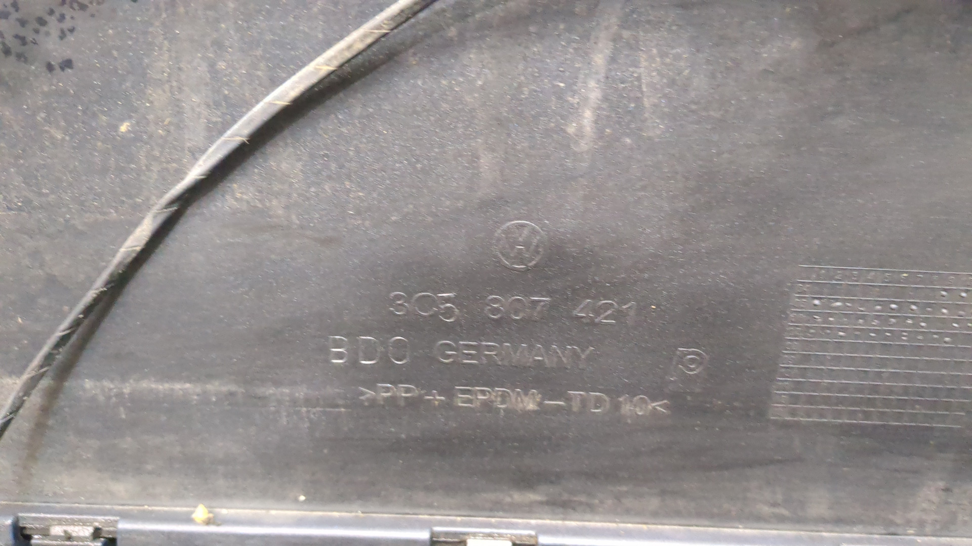 Бампер задний