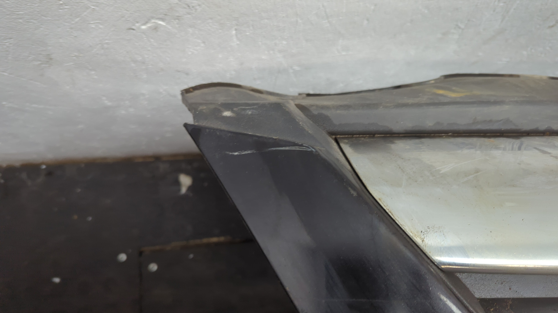 Бампер передний