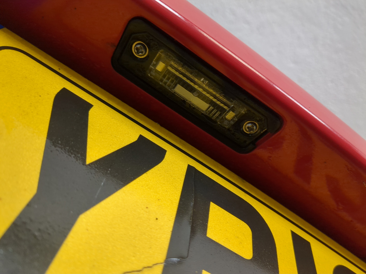 Бампер задний