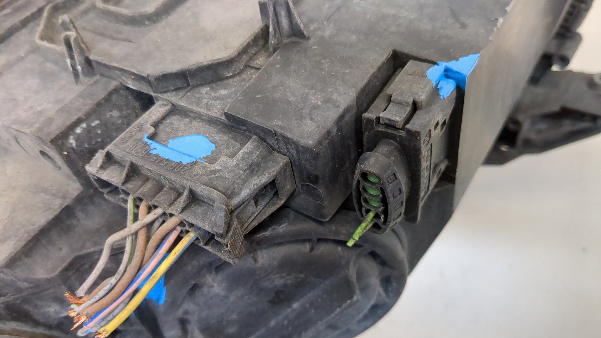 Фара правая