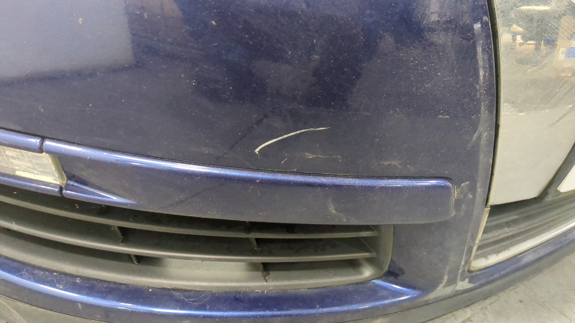 Бампер передний