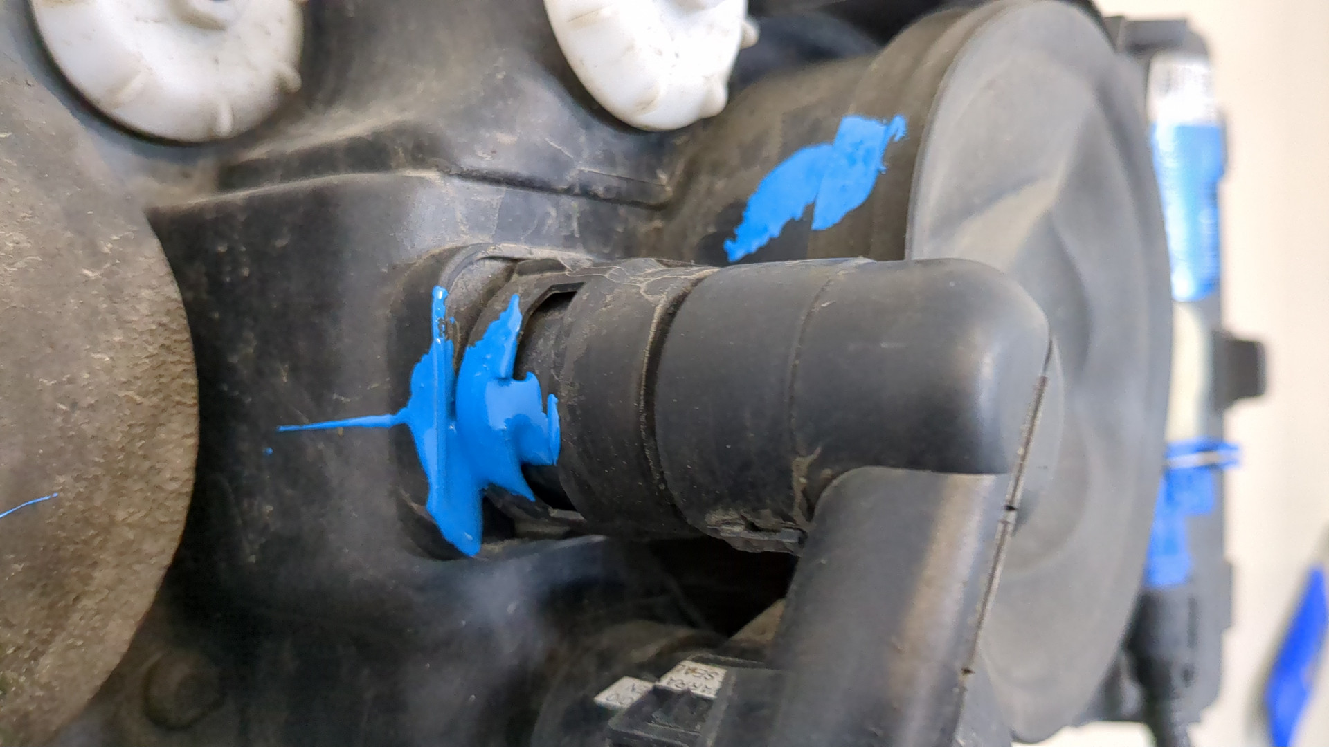 Фара правая для LF 55 2001>