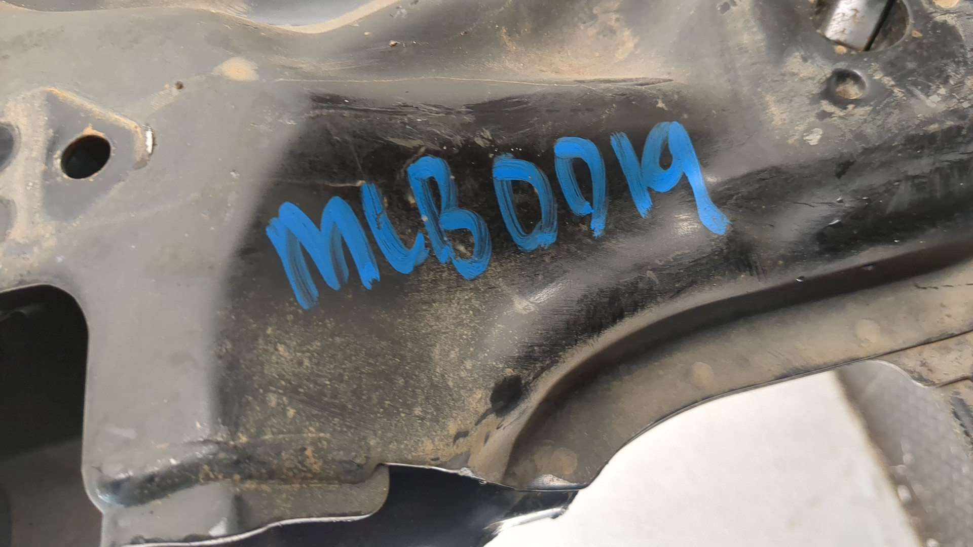 Балка подмоторная