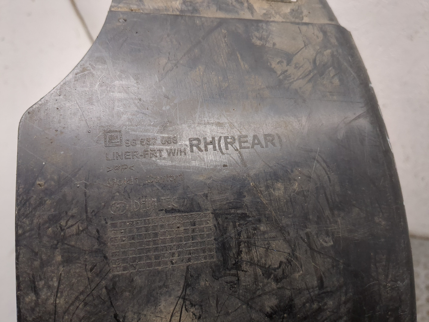 Локер передний правый