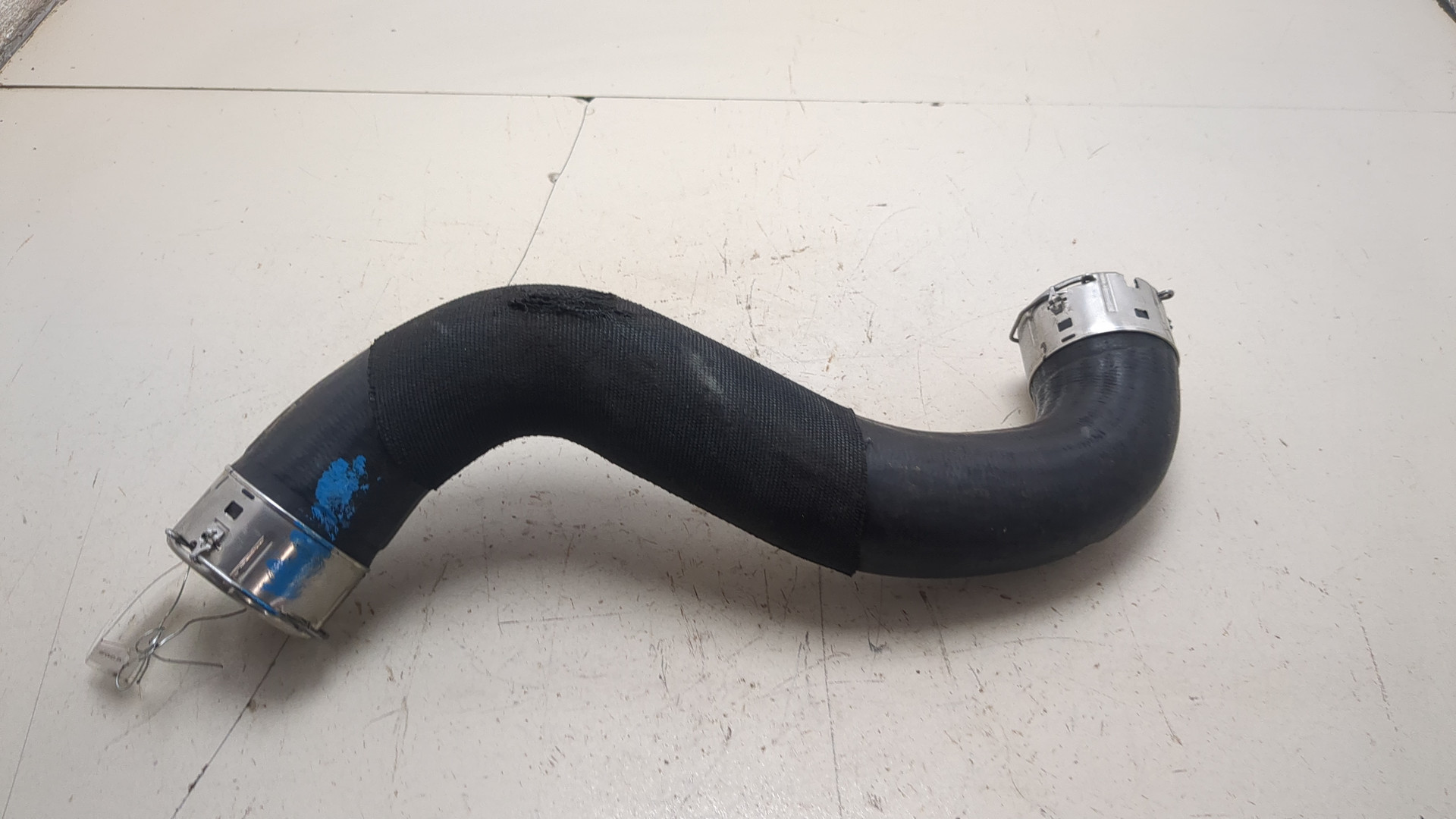Патрубок интеркулера