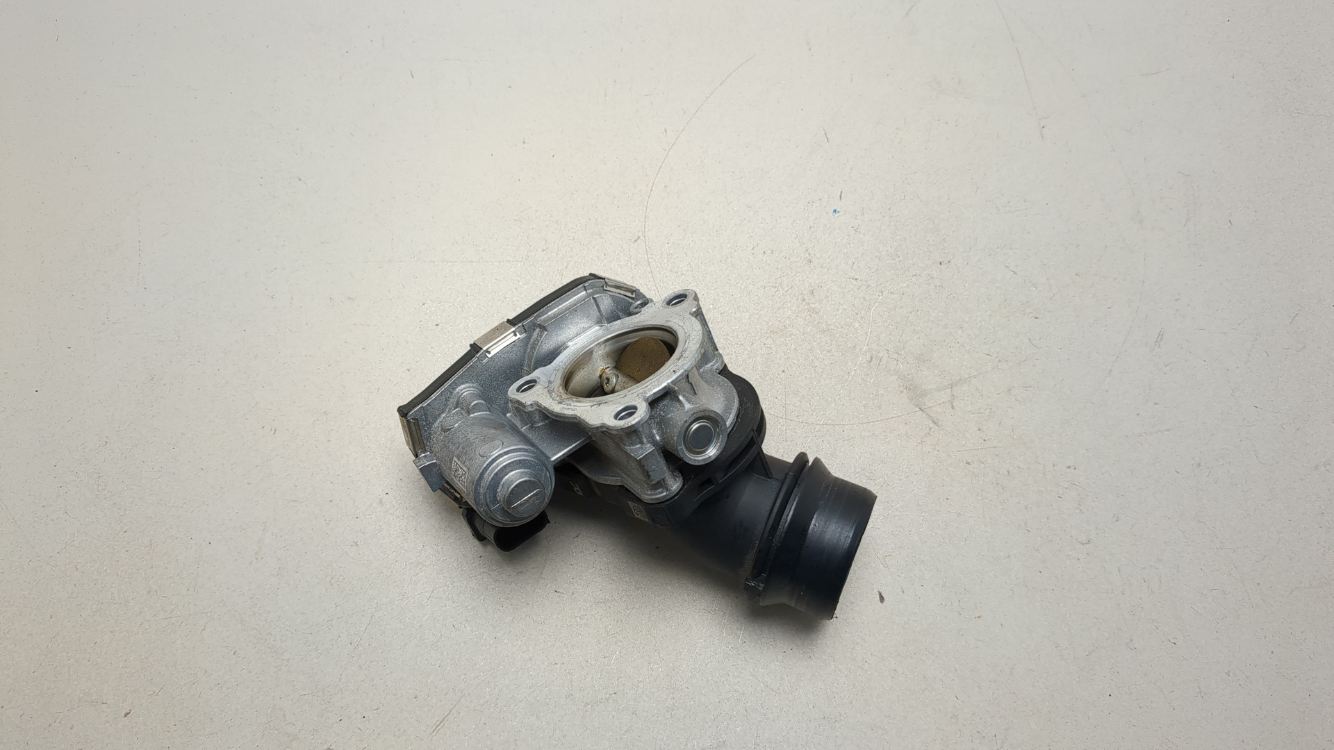 Заслонка дроссельная электрическая