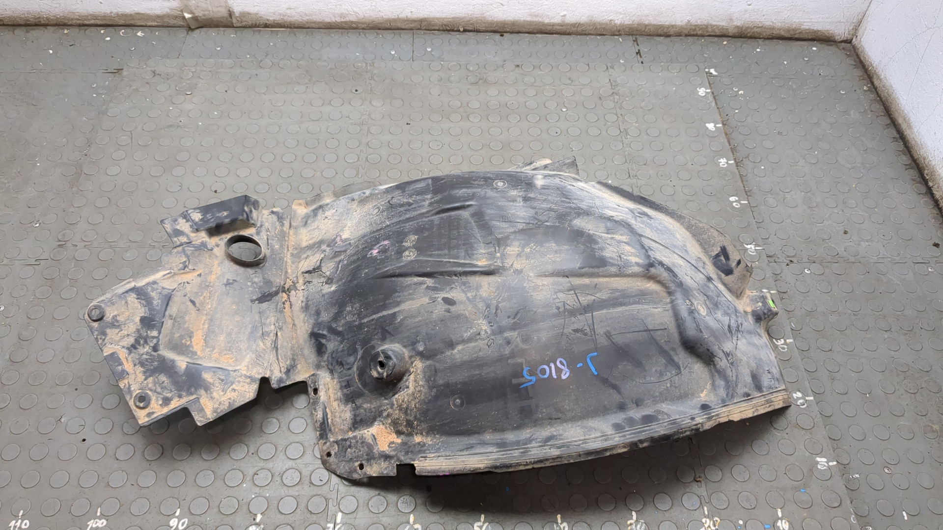 Локер передний правый