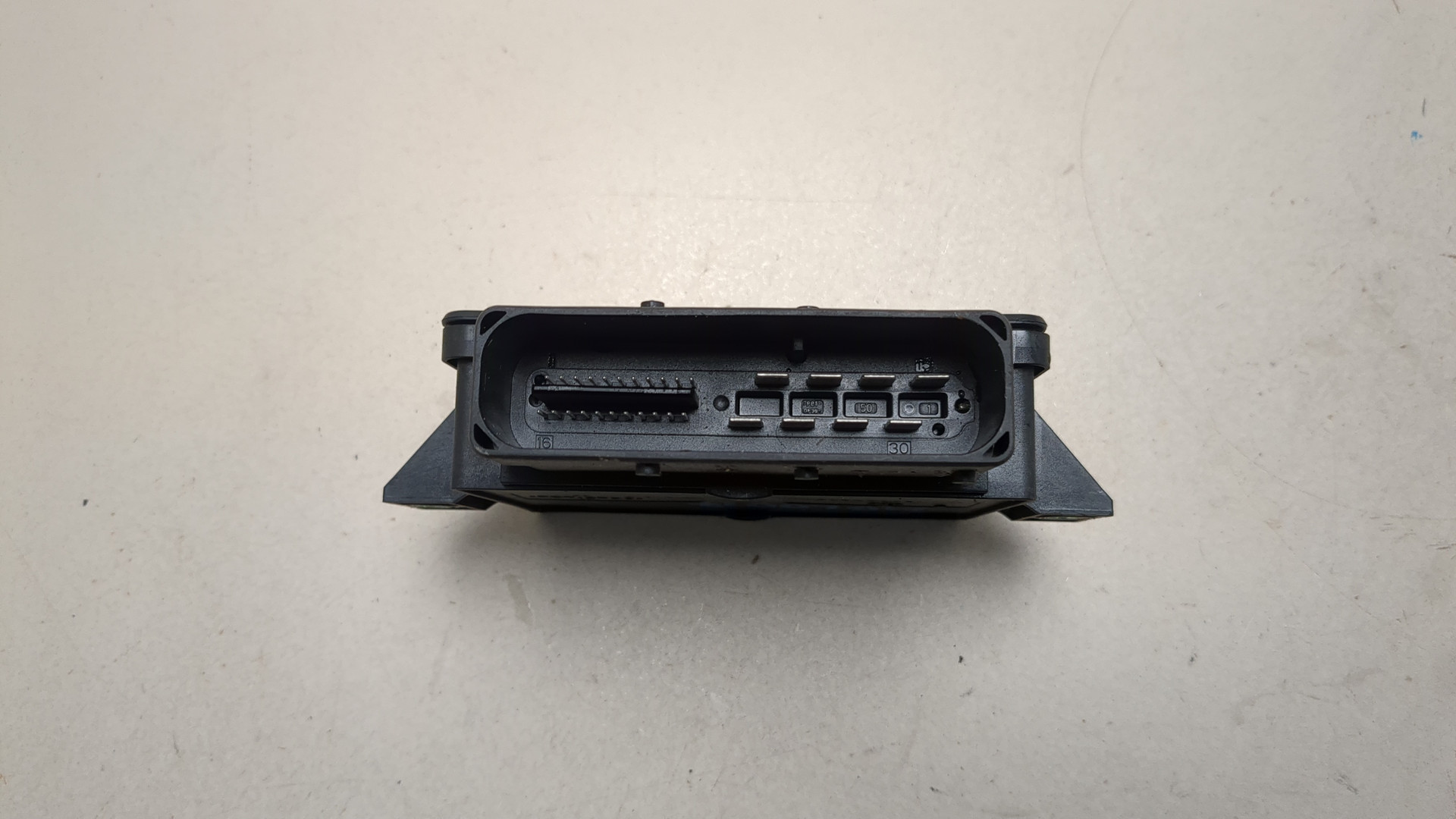 Блок управления парковочным тормозом