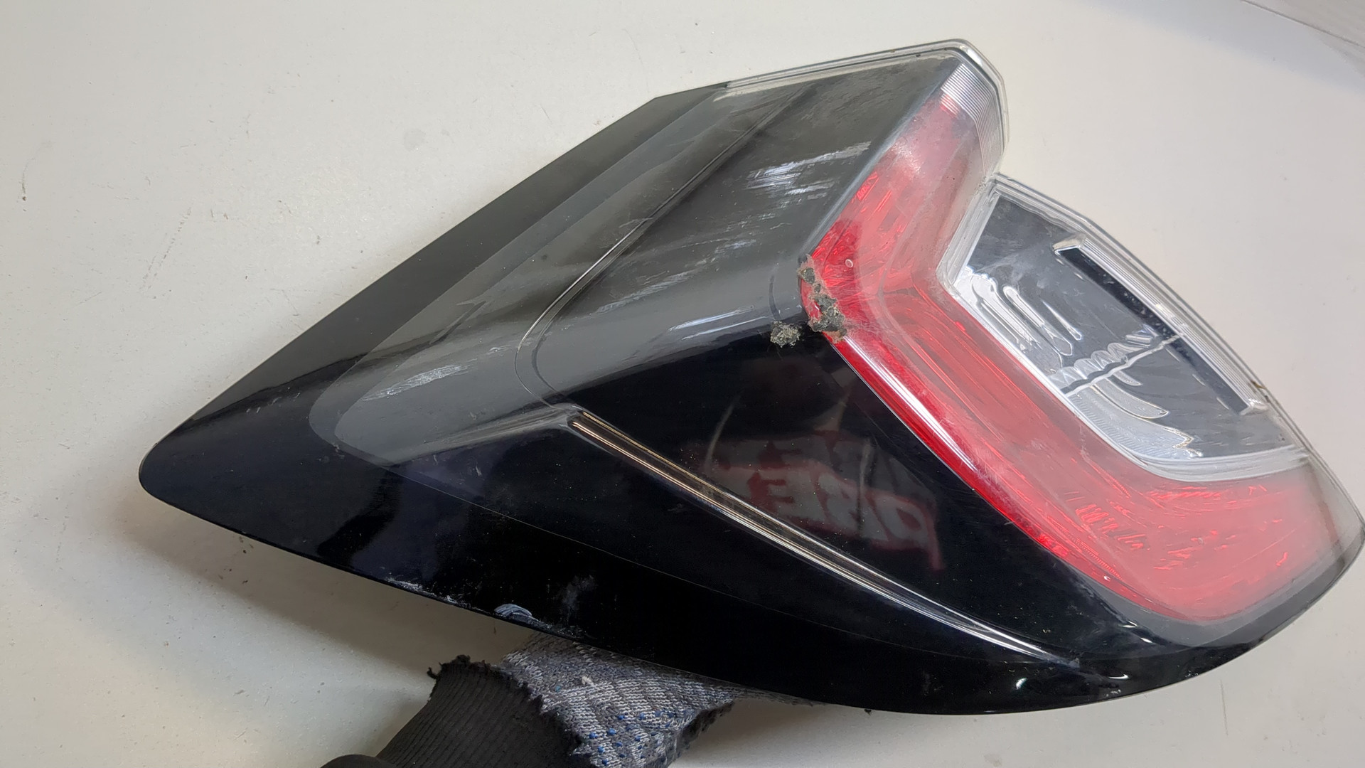 Фонарь задний левый